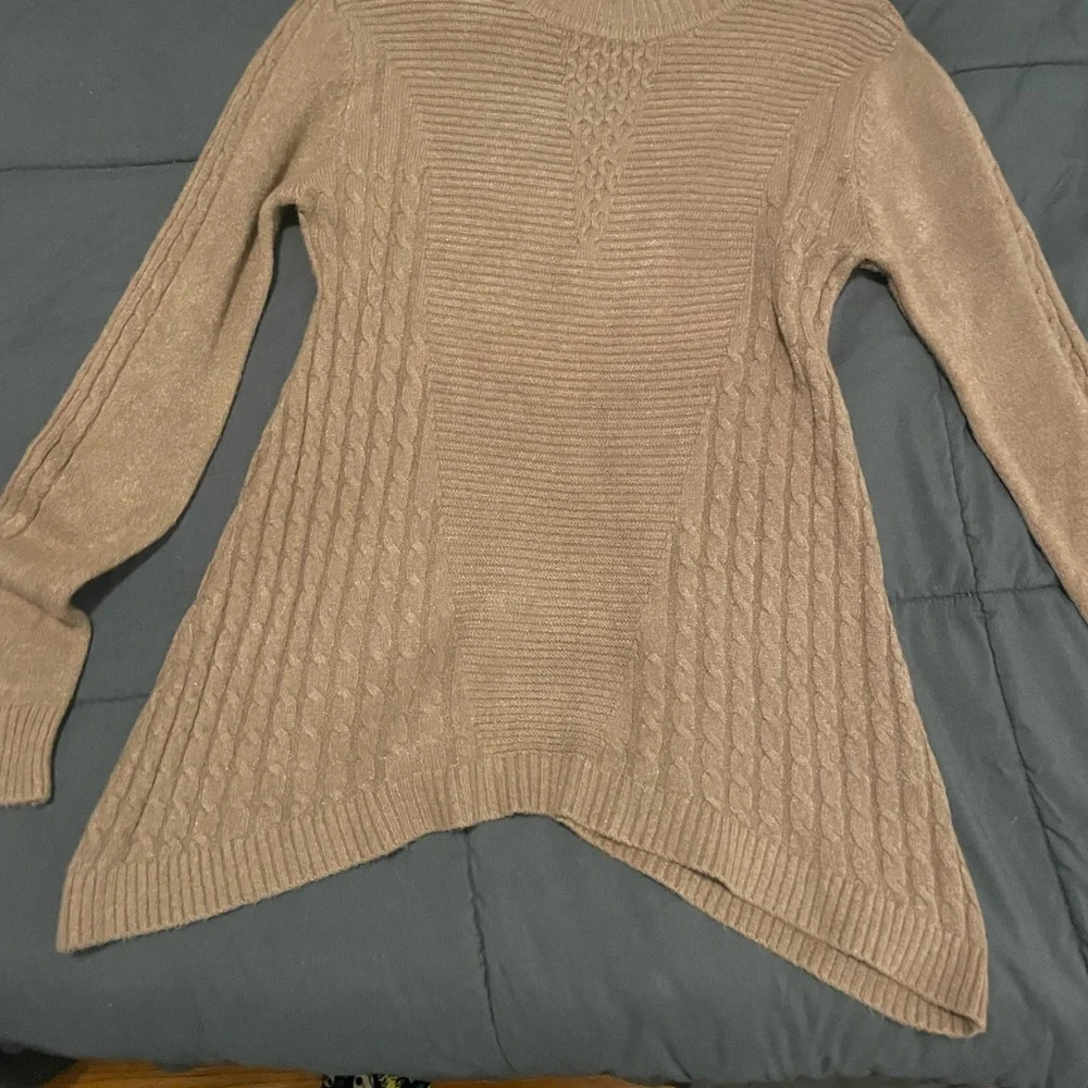 Jon and Anna Contemporary Brown Sweater NWT - Picture 4 of 5